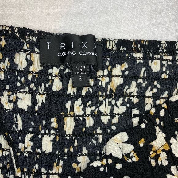 Rebekah floral bustier mini swing dress from Francesca’s - Picture 4 of 7